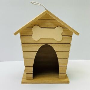 NWT ARTMINDS 8 inch Dog House Bare Wood Birdhouse DIY Crafting Painting Mosaic